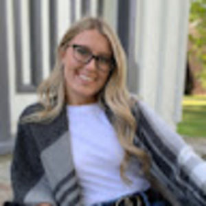 Meet your Posher, Alanna